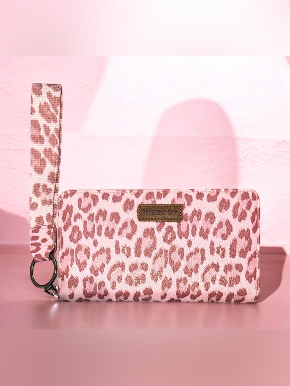 Wrangler Pink Leopard Print Wristlet Wallet NEW